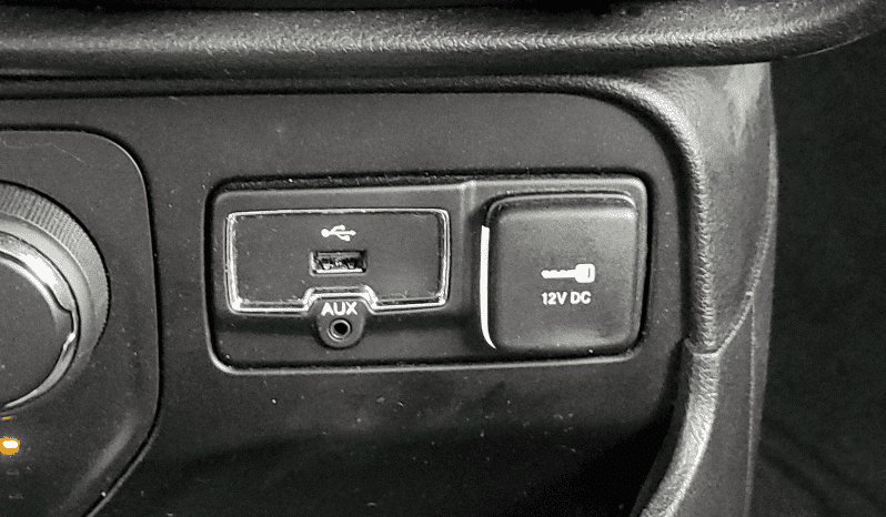
 JEEP RENEGADE full									