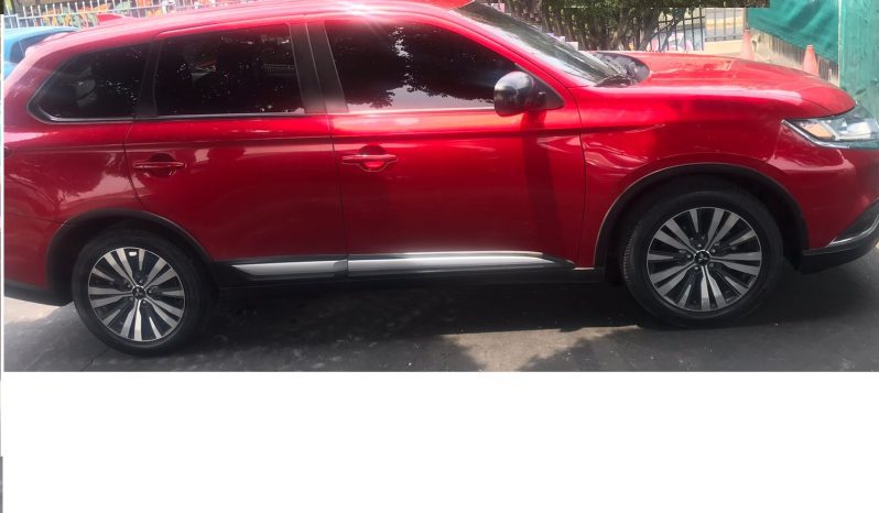 
 MITSUBISHI OULANDER full									